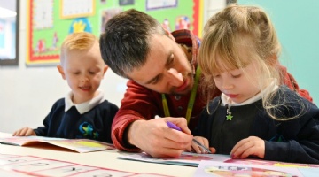 Ted Wragg Schools Celebrate National Recognition for Performance and Engagement